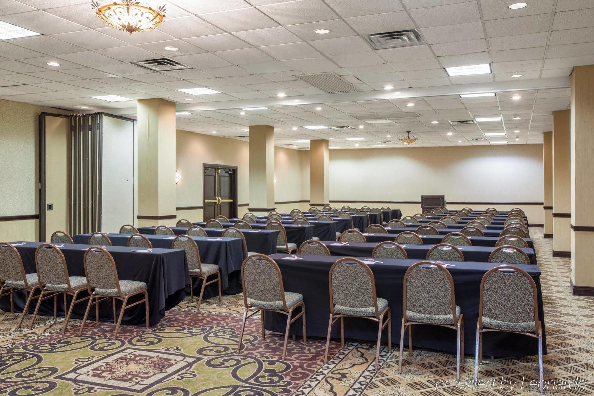 Wyndham Oklahoma City Eksteriør billede