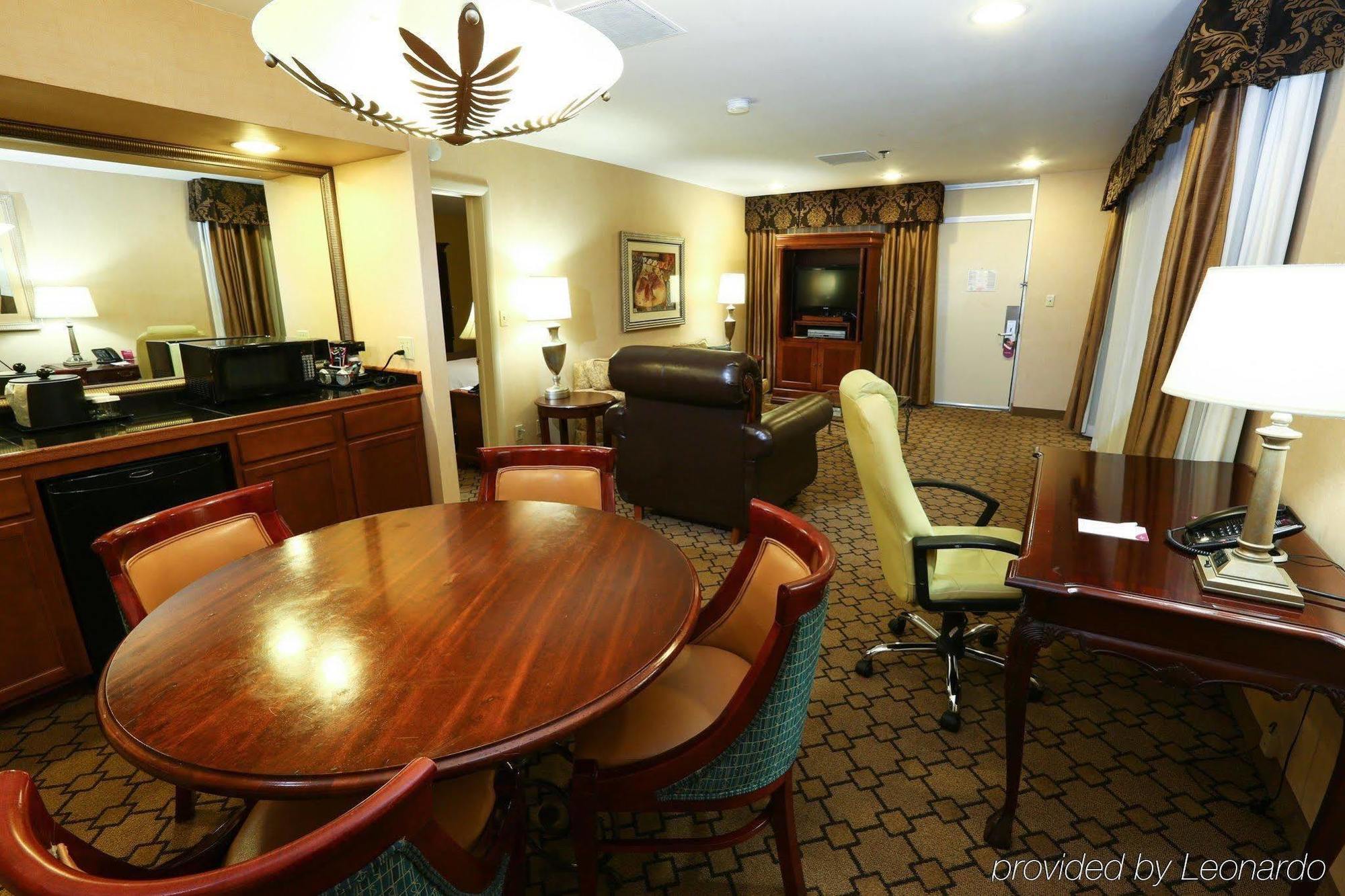 Wyndham Oklahoma City Eksteriør billede